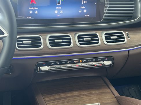 Certified 2026 Mercedes-Benz GLE 450 GLE 450 image 39