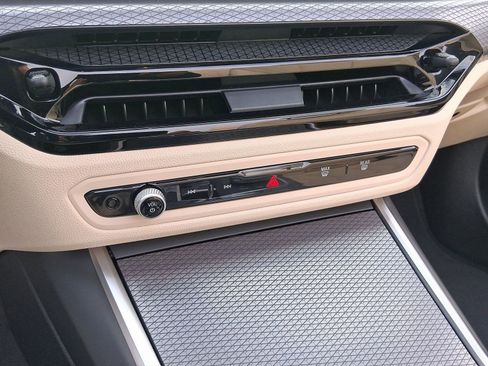 New 2026 BMW 430i Convertible image 28