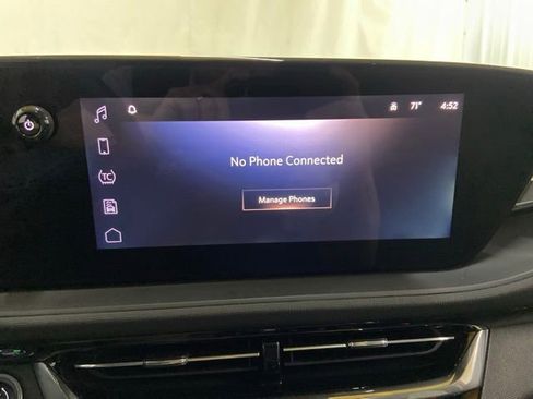 Used 2025 Buick Envista Avenir FWD image 44