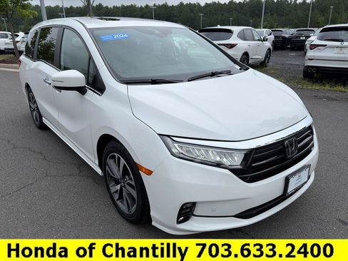 Certified 2024 Honda Odyssey Touring image 1
