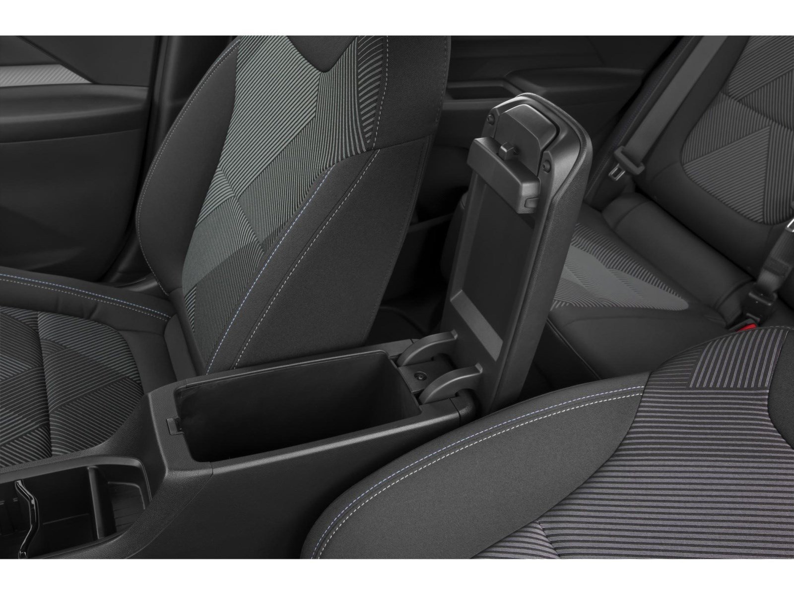 Used 2027 Chevrolet Bolt RS FWD image 9