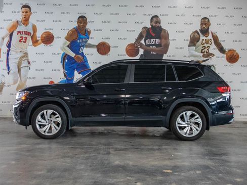 Used 2021 Volkswagen Atlas SE FWD image 16