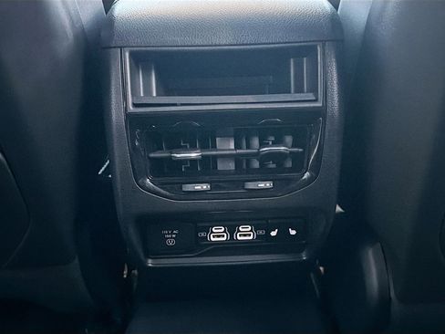 Used 2022 Jeep Grand Cherokee Limited 4xe w/ Luxury Tech Group II image 28