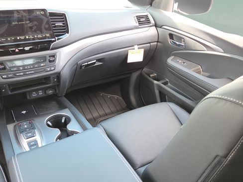 New 2026 Honda Ridgeline RTL image 30