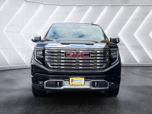 New 2026 GMC Sierra 1500 Denali w/ Denali Reserve Package image 9