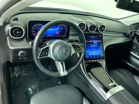 Used 2025 Mercedes-Benz C 300 Sedan image 22