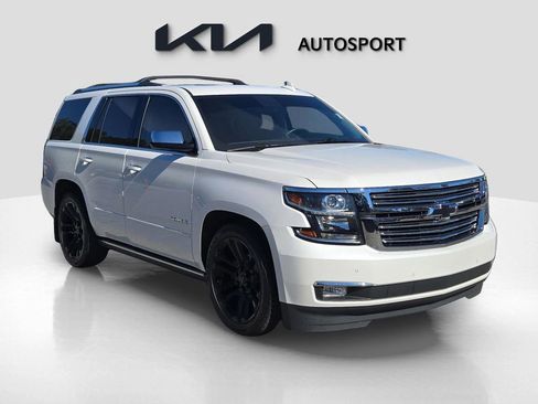 Used 2020 Chevrolet Tahoe Premier w/ Premier Plus Edition image 3