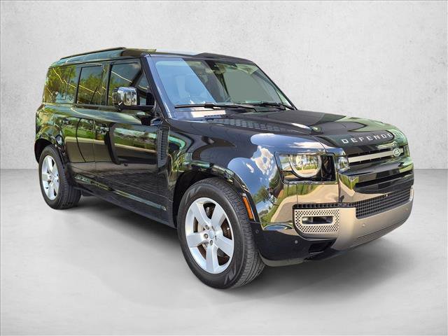 Used 2024 Land Rover Defender 110 X-Dynamic SE AWD/4WD image 3