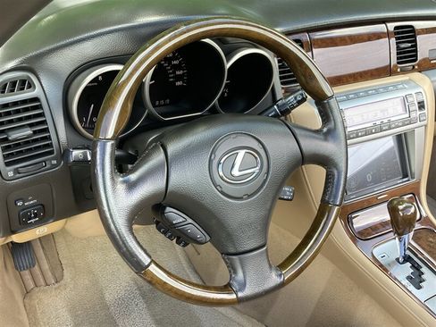 Used 2009 Lexus SC 430 Convertible RWD image 20