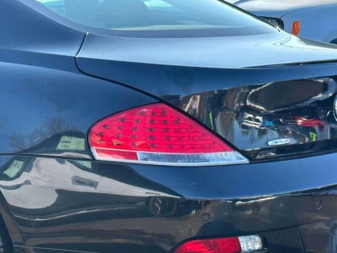 Used 2007 BMW 650i Coupe image 9