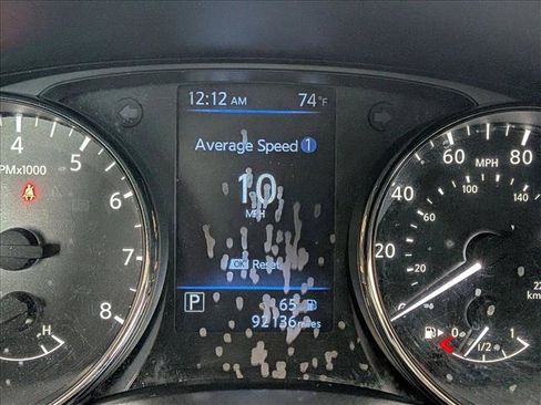 Used 2020 Nissan Rogue Sport SV image 11