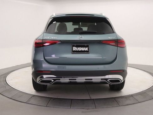 New 2026 Mercedes-Benz GLC 300 image 3