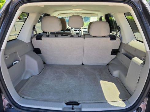 Used 2012 Ford Escape XLT w/ Cargo Pkg AWD/4WD image 17