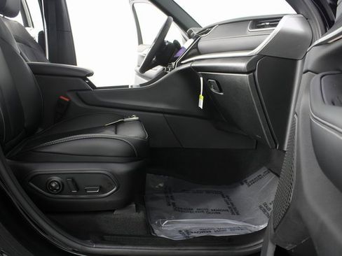 New 2025 Jeep Grand Cherokee Limited image 25