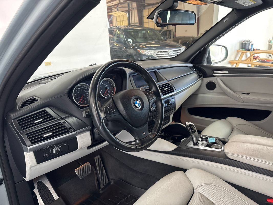 Used 2011 BMW X5 M AWD/4WD image 8