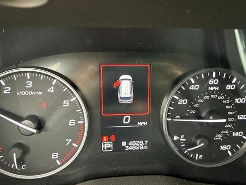 Used 2023 Subaru Ascent Onyx Edition AWD/4WD image 7