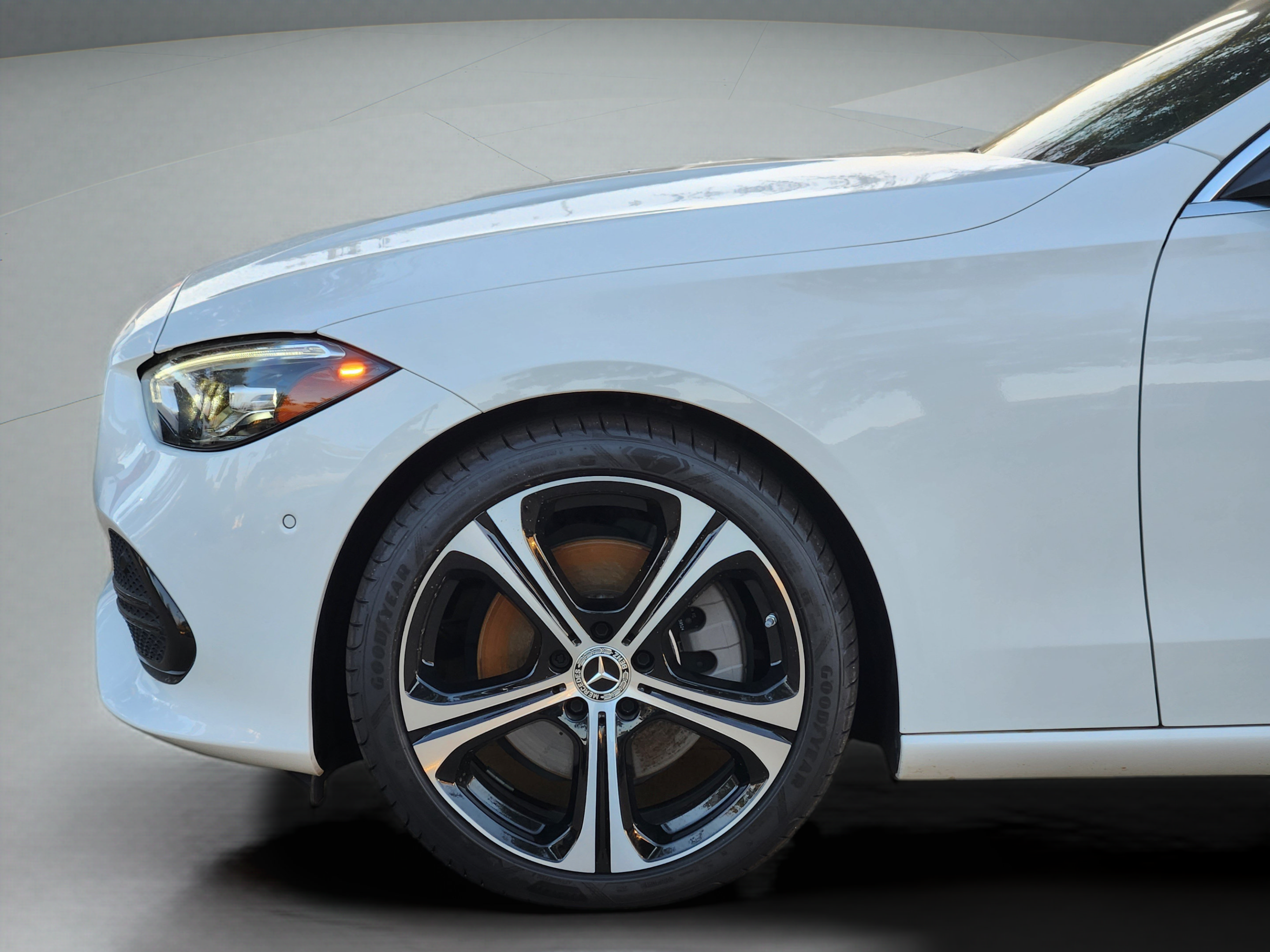 Used 2024 Mercedes-Benz C 300 4MATIC Sedan image 31