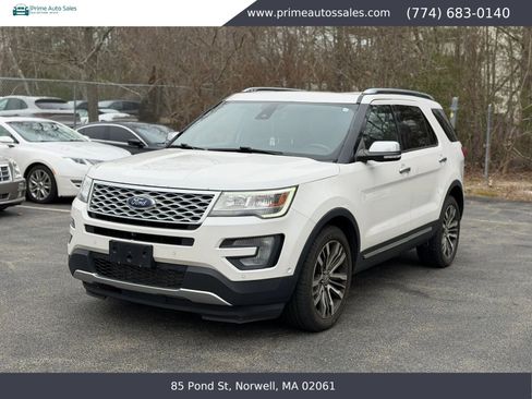Used 2017 Ford Explorer Platinum AWD/4WD image 5