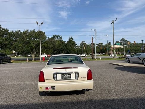 Used 2002 Cadillac De Ville FWD image 6
