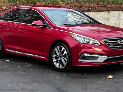 Used 2017 Hyundai Sonata Sport 2.0T image 8