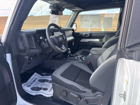 New 2025 Ford Bronco 2-Door w/ Sasquatch Package AWD/4WD image 7