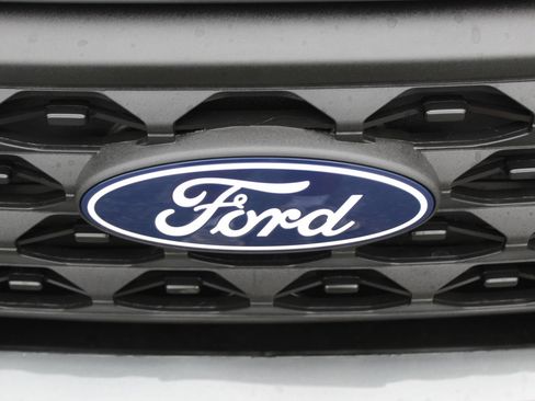 New 2026 Ford Maverick XLT w/ Equipment Group 301A AWD/4WD image 10