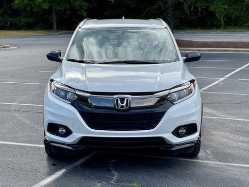 Used 2020 Honda HR-V Sport image 12