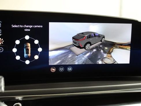 Certified 2024 Cadillac Lyriq Tech w/ Driver Assist Package AWD/4WD image 19