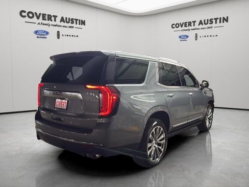 Used 2021 GMC Yukon Denali w/ Denali Premium Package image 5