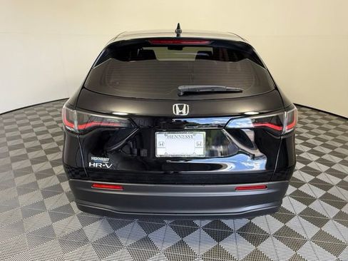 Used 2025 Honda HR-V LX image 5