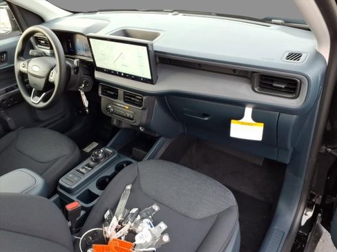 New 2026 Ford Maverick XL image 12