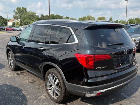 Used 2018 Honda Pilot Touring image 4