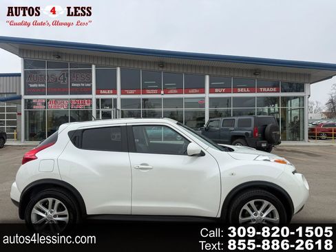 Used 2014 Nissan Juke SL w/ Interior Illumination Package image 1