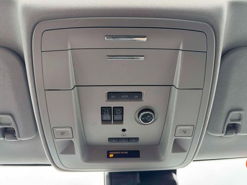 Used 2020 Chevrolet Tahoe LT AWD/4WD image 34