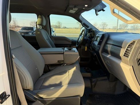 Used 2019 Ford F350 XL w/ Power Equipment Group image 8