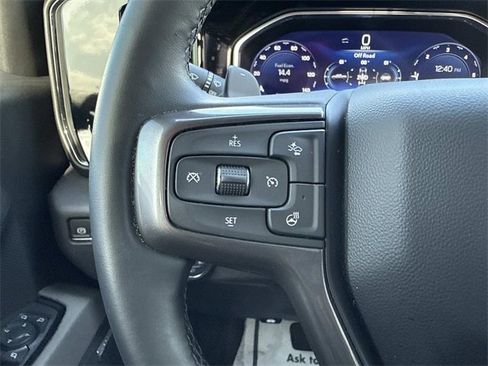 Used 2025 Chevrolet Silverado 1500 ZR2 w/ Technology Package image 26