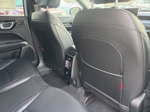 New 2026 Jeep Compass Trailhawk image 11