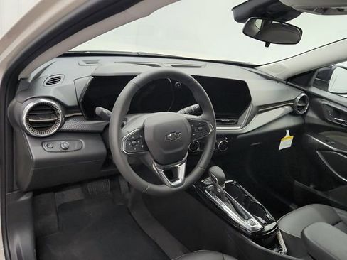 New 2026 Chevrolet Trax ACTIV FWD image 17