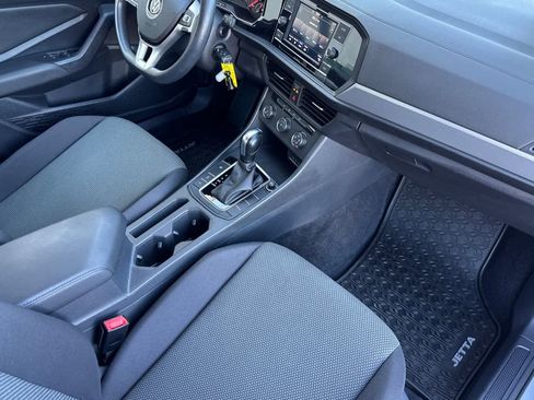 Used 2020 Volkswagen Jetta S image 15