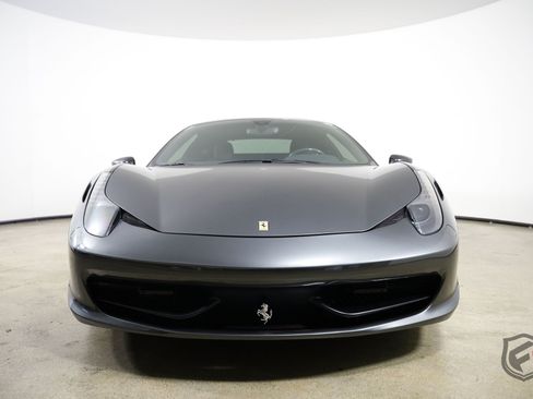 Used 2010 Ferrari 458 Italia Coupe RWD image 3