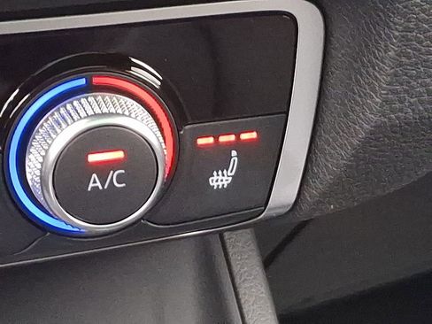 Used 2025 Audi Q3 2.0T Premium Plus w/ Premium Plus Package image 26