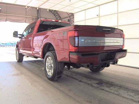 Used 2022 Ford F350 Platinum image 4