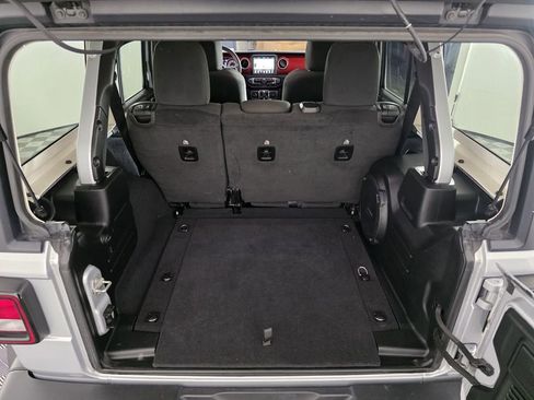 Certified 2023 Jeep Wrangler Unlimited Rubicon image 17