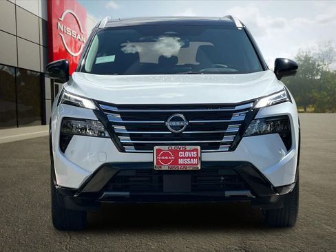 New 2026 Nissan Rogue Platinum image 11