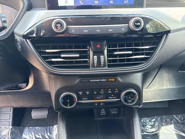 Used 2025 Ford Escape Active FWD image 25