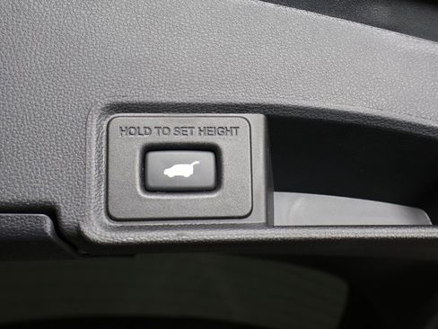 Used 2024 Acura RDX SH-AWD w/ Technology Package image 22