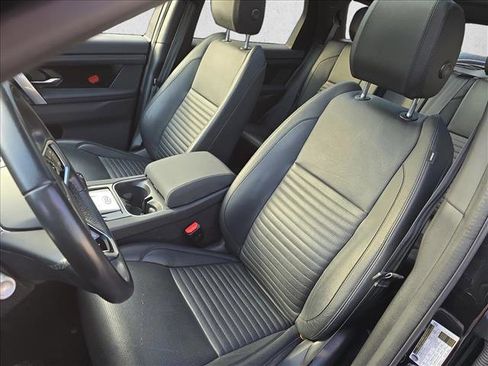 Used 2021 Land Rover Discovery Sport S image 15