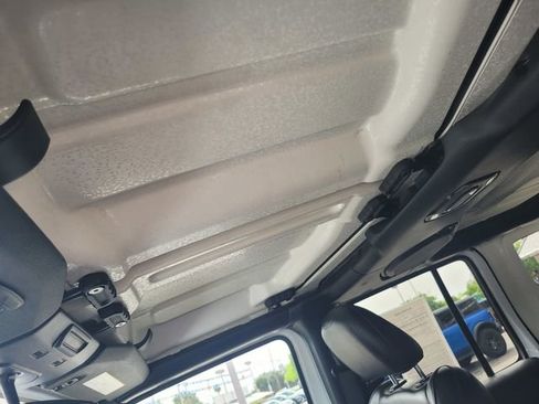 Used 2021 Jeep Wrangler Unlimited Rubicon image 20