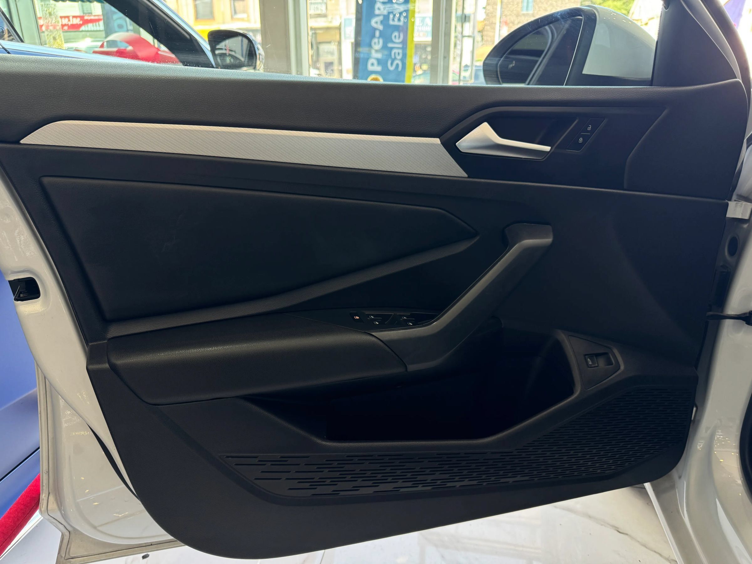 Used 2019 Volkswagen Jetta S w/ Driver Assistance Package FWD image 12