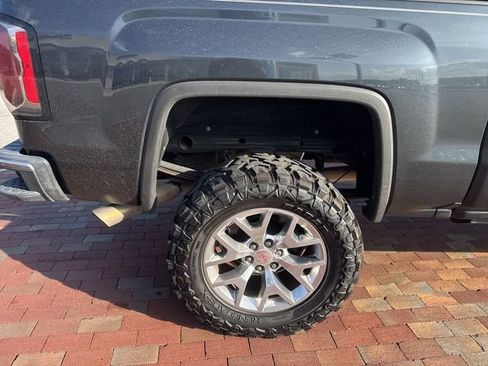 Used 2018 GMC Sierra 1500 SLT AWD/4WD image 15